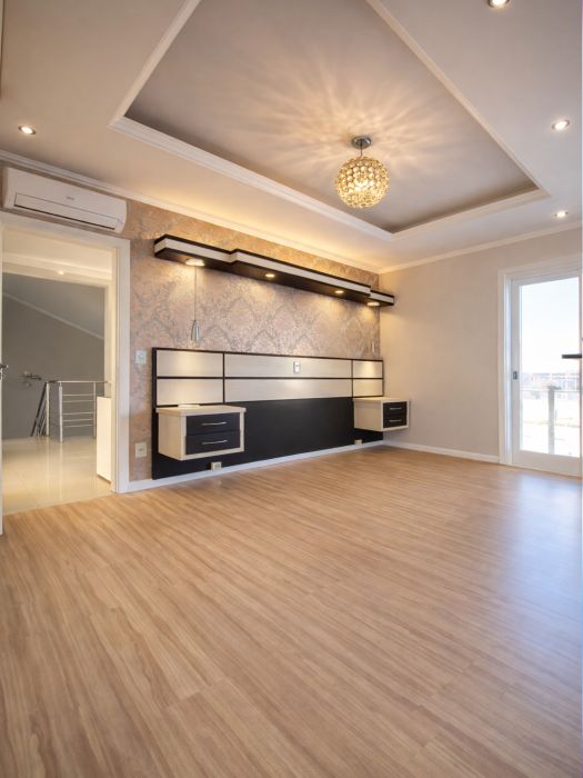 Casa Alto Padrão - Venda - Estância Velha - Canoas - RS