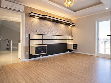 Sobrado 3 Dorm | Su�te Master | Piscina | Alto Padr�o