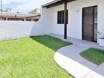 Sobrado com 2 Dormit�rios e P�tio � 117m� | Rua Lavras